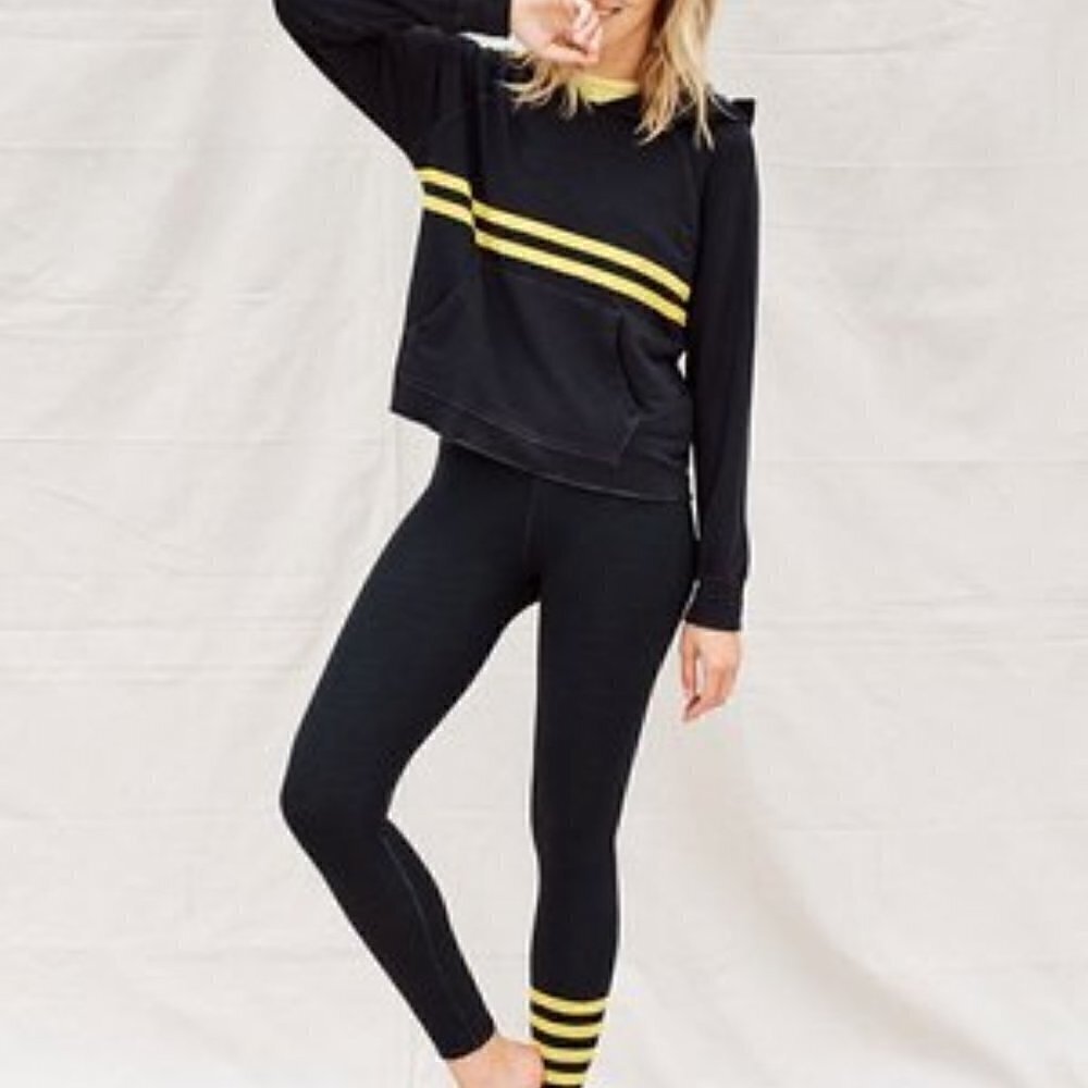 Sundry Charcoal/Black "Old Black" With Yellow Stripe Cropped Hoodie Size 1 (US S